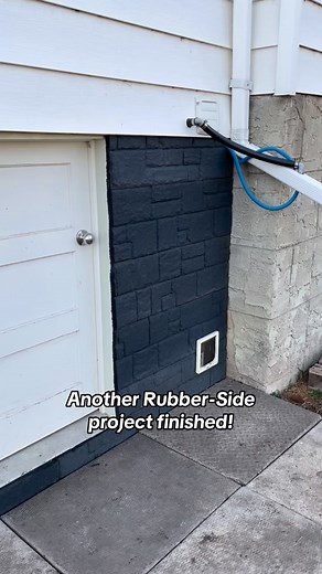 184 reactions · 6 comments | We love to see it and we LOVE Rubber-Side! The panels are just so easy to install, lightweight, affordable and good looking! 朗✨ Let us know what you think of the results! #ecoflex #ecowall #rubberside #siding #work #diy #installation | Eco-Flex Recycled Rubber Solutions | Facebook