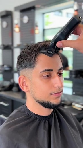 168K views · 1.6K reactions | #tutorial #buzzcut #buzzcut #tutorial #alifriseur #fyp | Ali Friseur TV | Facebook