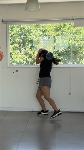 Owen on Instagram: "A 3 años del día más feliz de nuestras vidas 🥹💙🇦🇷"