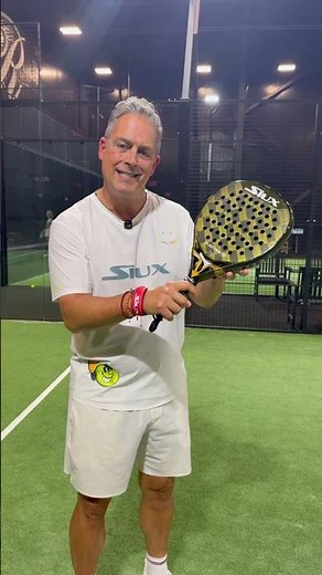 Racket Technique "Forehand Side Grip" | On the Court with Jules