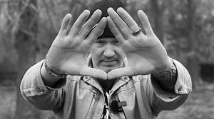 Eye Dominance with a Right Handed Bow: How to Improve Your Archery Accuracy - Nock On Archery