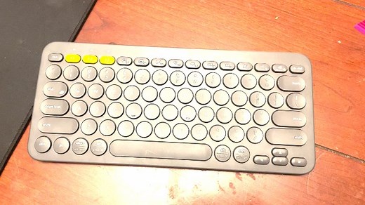 Watch Logitech K380 Multi-Device Bluetooth Keyboard Review on Amazon Live