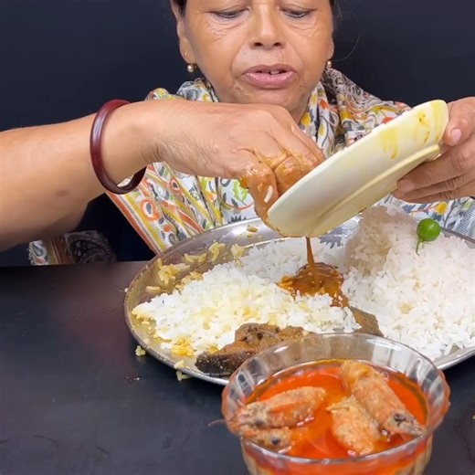 SPICY FISH CURRY🔥 BASMATI RICE || #shorts #mukbangn #asmreating #mukbangasmr #asmr