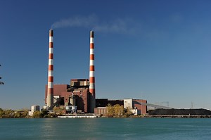 DTE to demolish Trenton Stacks at old coal-fired power plant
