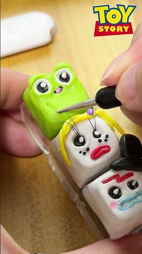 Making Toy Story5 Lily Pad 🐸📱on my keycaps #art #tiktok #toystory5 #toystory #shorts #keyboard #diy