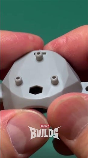 Building Darth Vader’s Tie Advanced #starwars #modelkit #toysandhobbies