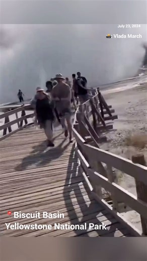 🤯Scary video captures the moment a hydrothermal explosion occured in a geyser just north of Old Faithful in Yellowstone National Park. The rupture happened in Biscuit Basin and this part of the park is temporarily closed for safety concerns. Thankfully, no injuries were reported.🙏 📸: Vlada March #yellowstone #oldfaithful | BAM Weather - BAMWX.com