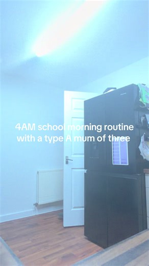 Efficient 4AM School Morning Routine for Busy Moms