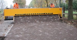 The brick-road-laying Tiger Stone