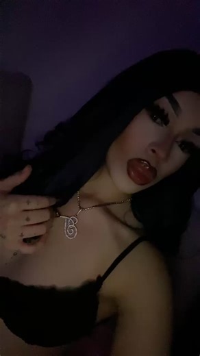 love when she poke her lips out 👄 #viral #fyp | girl pushing out her lips