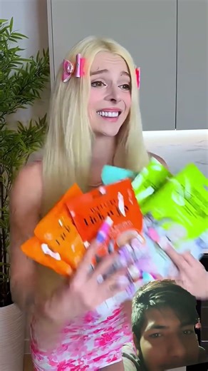 #cat #cats #my cats saved me from cockroach 🪳🪳🪳