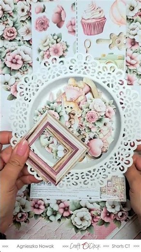 Mini album w kartce na zdjęcia – by Agnieszka Nowak #scrapbooking #craftoclock #handmade