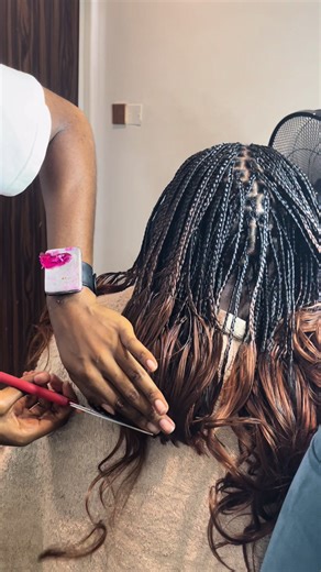 Master Braiding Techniques with Our Hands-On Class