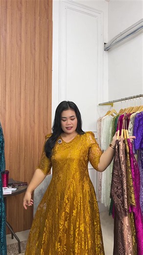 Seragam Pesta Murah Mewah — Seragam Pesta