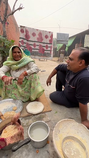 1.8M views · 44K reactions | स्टार प्लस देख रही क्या आजकल #reels #villagelife | Pal Family Vlogs | Facebook