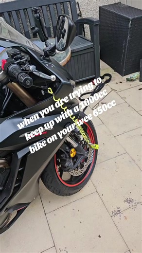 650cc vs 1000cc. #cbr650r #glasgow #bikelife