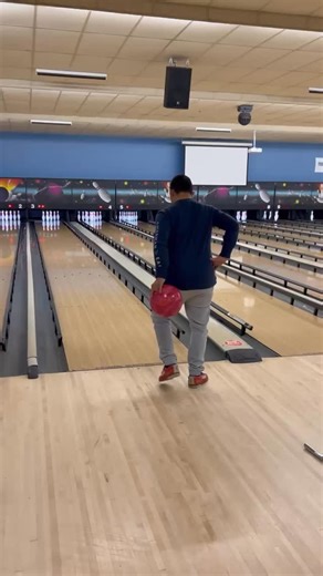 🎳Building Bridges to the Community!🌟 Since 1970, the George Chambers Resource Center has been dedicated to supporting adults with disabilities through programs that promote independence, growth, and inclusion. Through the Community Access Program, members enjoy opportunities to develop valuable work, recreation, and social skills-all while engaging with the community. This week, the group had a great time at the Calhoun Bowling Center, practicing sportsmanship, teamwork, and public interaction