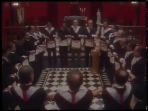 RITO DE INICIACIÓN MASÓNICO