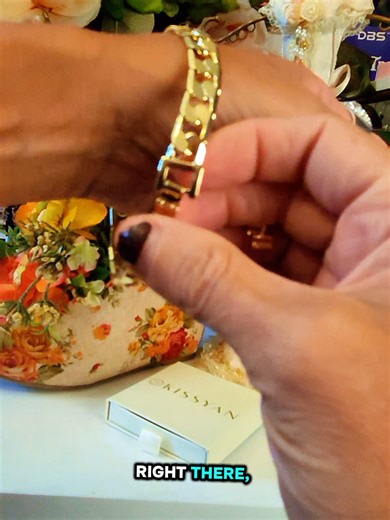 This is that perfect in-between jewelry not fine jewelry not costume jewelry just really beautiful high quality sparkle I wore it on my cruise in salt water and it’s still shiny and stunning #jewelryfind #cruisejewelry #everydayglam #giftable