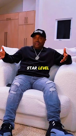 7.8K views · 43 reactions | Alex Thomas On Fallout With Jamie Foxx Over Leaving “The Jamie Foxx Show” Abruptly For Dr. Dre Tour.. ‼️ Part 4 | The Art Of Dialogue | Facebook