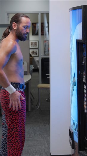 AEW on TV on Instagram: "To be fair... his pants don’t have pockets"