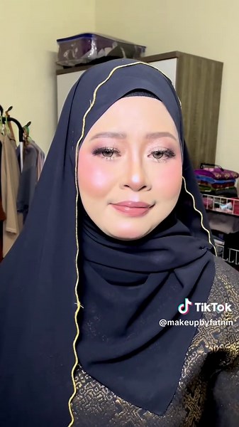 OPEN SLOT MAKEUPBYFATNIN ANTIBADAI💄💄 *PRICE/ RATE STARTING AT RM 100 !!!* 😍😍😍 *MAKEUP HARGA B40*🫶🏻 MASIH BANYAK SLOT KOSONG !!! JOM BOOKING MAKEUP DENGAN FATNIN SEBELUM FULL 😍 MERISIK / BERTUNANG / NIKAH BERSANDING / BRIDESMAID EVENT / DATING / CONVO PHOTOSHOOT / DINNER / MAKEUP HARI RAYA ANY INQUIRIES CAN CONTACT (0135220342)/CLICK LINK IN BIO www.wasap.my/60135220342/makeupbyfatnin LAST MINIT PON FATNIN ACCEPTED TAWW ❤️ #makeupantibadai #makeupselangor #makeupbyfatnin #fypppppppppppppp