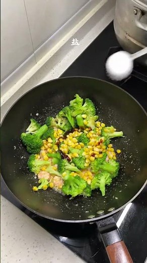 Easy & Tasty Shrimp Stir-Fry with Broccoli & Corn