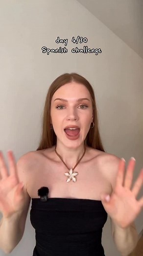Day 6/30: Spanish hand gestures you have to know when living in Spain 🇪🇸 This was just part1 I could do so many of those! 😂 Hi, my name is Gabi, I moved to Spain 9 years ago and I create content about living abroad and languages. I’m currently doing a 30 day Spanish challenge while we talk about phrases and expressions that local and has been actually use. This was day 4, so come back tomorrow for a new challenge! 👊 . . #spainlife #lifeinspain #liveinspain #livinginspain #movetospain #learns