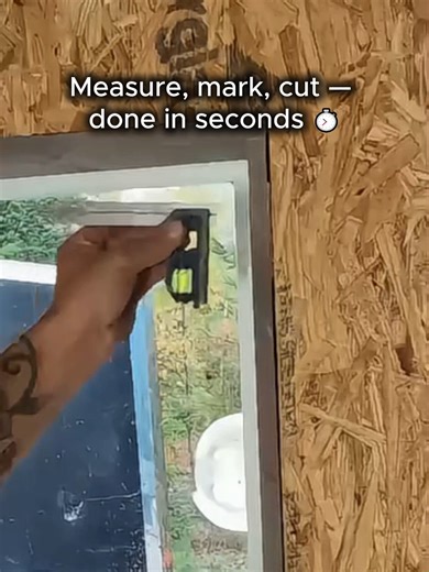 Clean corners without measuring twice 📐 #MiterCuts #WoodworkingTools #DIYTips