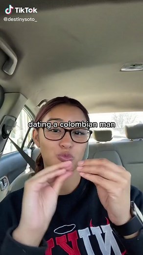 Exploring Colombian Experiences: Dating Colombian Men