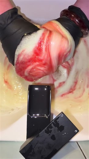 Completely forgot I’d left this sponge to soak for the rinse to @AbFab Bubbles added a little cherry DS 🍒 to this lemony combo 🍋 it got so sudsy!! #rinse #soakedsponge #suds #cleantok #spongesqueezing