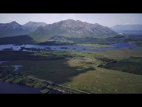 27) Les lacs du Connemara (et les montagnes) - County Galway - Ireland (video 4K)