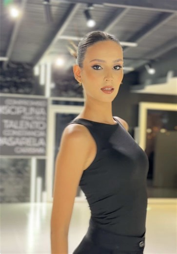 Venezuelan Model Walks at the Paseo de Moda