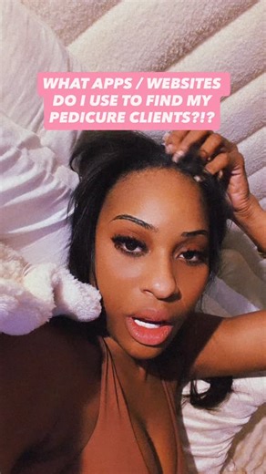 Soft Life Coach 💕 on Instagram: "LOCK IN TWIN!!! SIGN UP FOR MY LIVE WEBINAR I’m hosting a Soft Girl 1:1 LIVE Webinar on January 10th at 8PM CST 💻💕 This is your chance to get real one-on-one time with me ask me anything, get clarity, and learn how to make money simply by being in your soft girl aura and existing (yes, really). We’re keeping it cute + cozy: pink pajamas, a glass of wine, feminine energy, and soft-life money talks 🎀🍷🦶🏾 ✨ Spots are $20 for the rest of the year ✨ After New Ye