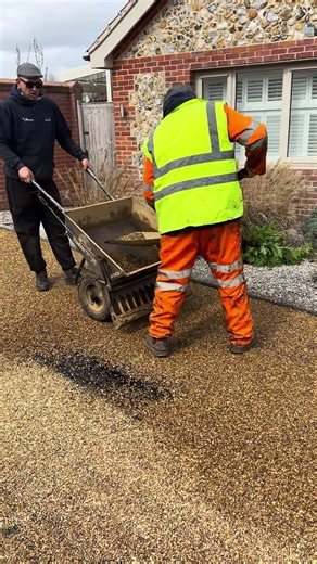 Simply turning gravel into gold in the black liquid…. ✨