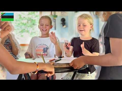 ZO gaat een SCHOOLDAG bij NATUURSCHOOL op ZANZIBAR 🌴 | Bellinga Vlog #3555