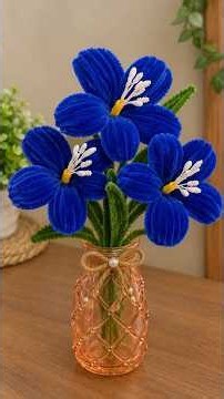 DIY Blue Flowers 🌸 #youtubeshorts #shortsfeed #pipecleanerflowers #pipecleanercrafts #flowers #diy