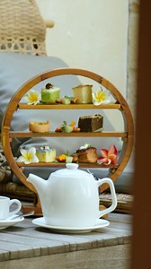 Your ultimate girly getaway is calling at @lavievillabali - are you ready to live your Bali dream? 🥰🌴🍹 Enjoy the sweetest escape you’ve ever dreamed of, in this deluxe 1-bedroom Seminyak villa 🏡💕 Every corner is a picture-perfect moment just waiting to happen! 🌺🍸 Discover paradise unlocked, at La Vie Villa ✨🥂 📍Jl. Pandawa No.88 A, Seminyak | Bali Buddies