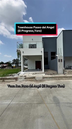 Townhouse en Venta en Paseo del Angel, El Progreso