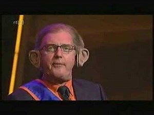 André Van Duin: Pieter van Vollenhoven (P.V.M.)