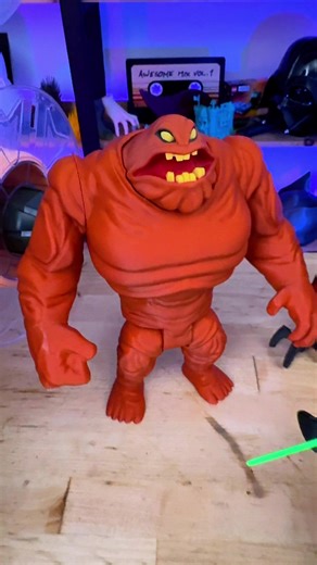 Quick Look at the brand new @Elegoo 3D Official Centauri Carbon 2 multi color 3D printer! So far it’s been producing some awesome looking prints but still a good amount of purge waste. 🔗 you can save $10 off the printer until Jan 29th with the code MHRUNCLECC10 at checkout! Clayface by @la.calavera Luke / Gen Grievous by @MipaToys Magneto helmet by @3Dwickedart Demogorgon by @SuperPrints #3dprinting #3dprinter #clayface #starwars #elegoocentauricarbon2