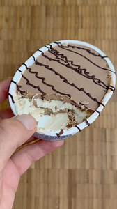 Easy to make , Kinder bueno cheesecake 😮 #kinderbueno #recipeoftheday | Adrian Ghervan