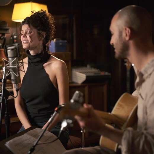 Watch Gabrielle Cavassa perform a stripped down live version of "Prisoner Of Love": https://www.youtube.com/watch?v=hEMlvzkN9o4 The song is the first single from the singer's forthcoming Blue Note debut "Diavola" out May 1! Pre-order on LP/CD/DL: https://gabriellecavassa.lnk.to/Diavola | Blue Note Records