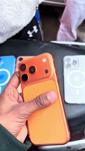 Was the iPhone 17 Pro actually found in Delhi's Chorbazaar? 😱 | iPhone 17 for 30K, iPhone 17 Pro ...