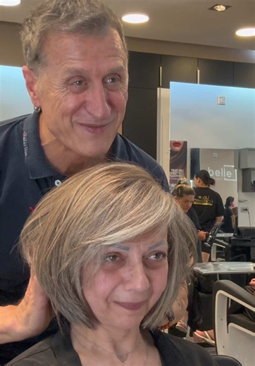 Taglio capelli che fa sembrare 15 anni più giovane: prima e dopo