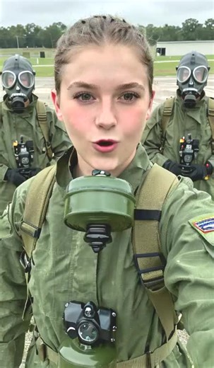 Unbelievable—how American women live in military barracks.#USMilitary #MilitaryWomen #FemaleSoldier#USArmedForces #MilitaryDaily