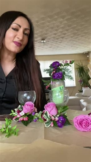 Community learning tutor Hazra Mansur teaches flower arranging classes here at Leicester College and has put together a quick tutorial to go over some of the techniques used in flower arranging! #DiscoverLC | Leicester College