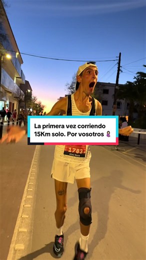 15 kilómetros. De noche. En nuestra isla favorita. FORMENTERA. #15KmFormentera Hoy me ha tocado correr “solo”. No estaba planeado así, pero creo que ha sido una de las adaptaciones más bonitas que hemos tenido que hacer nunca. Y por el mejor motivo del mundo. Formentera fue el primer lugar al que viajamos juntos, mami y papi. Y hoy, años después, hemos vuelto por primera vez siendo tres. Durante estos 15 kilómetros no he dejado de pensar en vosotros. Especialmente en ti, pequeñín/a. Todavía no h