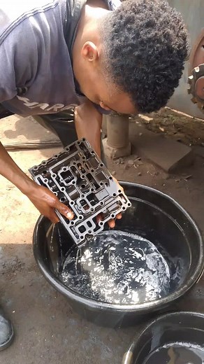 Caterpillar 140H Grader Valve Repair Tips