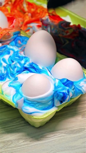 Lazy Day Easter Egg Hack 🥚✨ #eggs #easter #lifehacks
